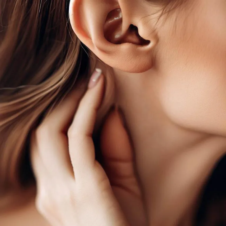 Tratamentul Durerilor de Urechi: Opțiuni și Sfaturi
